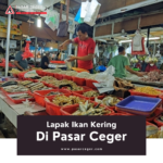 Lapak Ikan Kering di Pasar Ceger